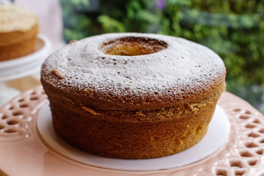 Bolo de Fubá com Erva Doce